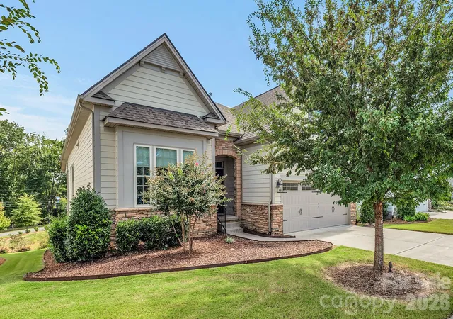 Photo 1 of Single family home for sale at 14008 Little Spring Ct, Charlotte, NC 28278 | MLS# 4292968 | Listing updated on 2026-09-30