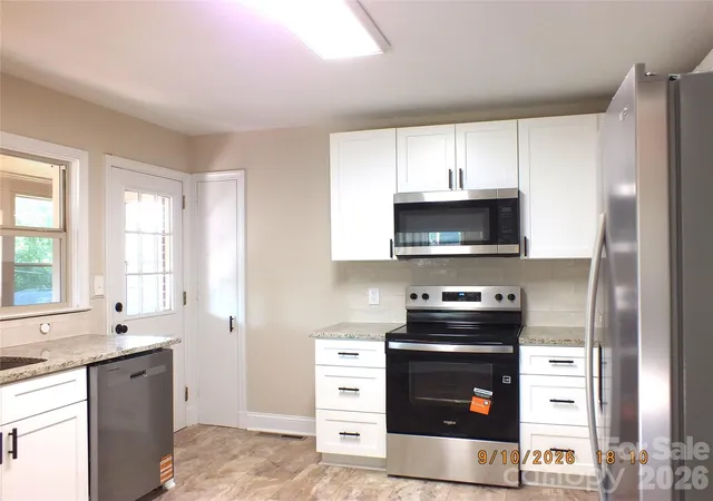 Photo 4 of Single family home for sale at 414 Springs St, Lancaster, SC 29720 | MLS# 4293071 | Listing updated on 2026-08-12