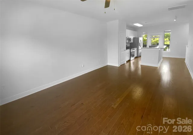 3rd image of 1031 Skyline View Way, Charlotte, NC 28204 | MLS# 4293136