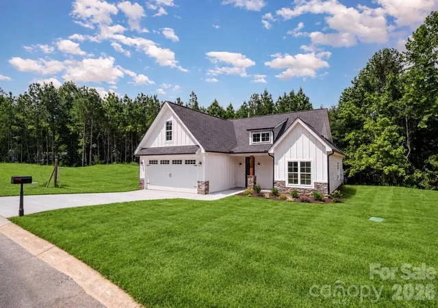 Photo 2 of Single family home for sale at 1105 Rudder Cir, Salisbury, NC 28146 | MLS# 4293177 | Listing updated on 2026-08-25