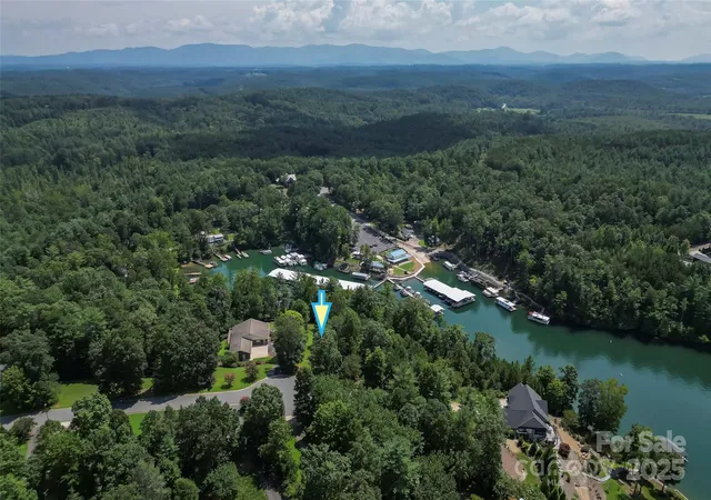 5th image of 2076 Waterford Way #42, Morganton, NC 28655 | MLS# 4293347