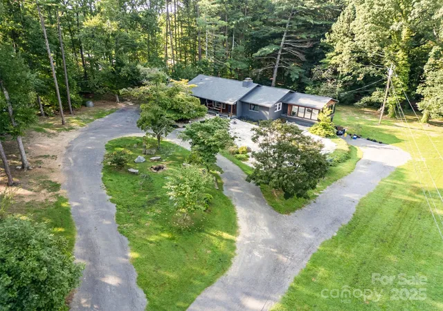 5th image of 1932 Slater Rd, Charlotte, NC 28216 | MLS# 4293590