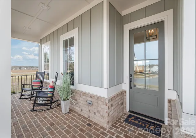 Single family home for sale at 19048 Newburg Hill Rd #27, Davidson, NC 28036 | MLS# 4293963 | Listing updated on 2026-10-10