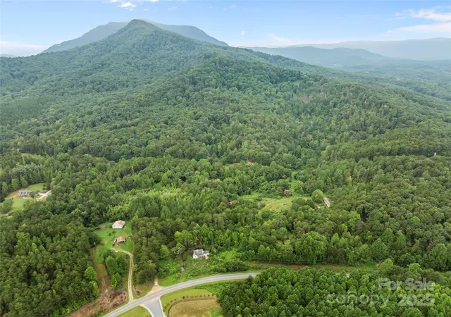 Photo 1 of Sale Pending at 823 Silver Creek Rd, Mill Spring, NC 28756 | MLS# 4293994 | Listing updated on 2026-10-20