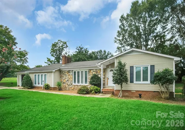 Photo 1 of Single family home for sale at 6316 Hill Gates Trl, Cherryville, NC 28021 | MLS# 4294077 | Listing updated on 2026-10-01
