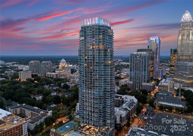 4th image of The VUE, Charlotte, NC 28202