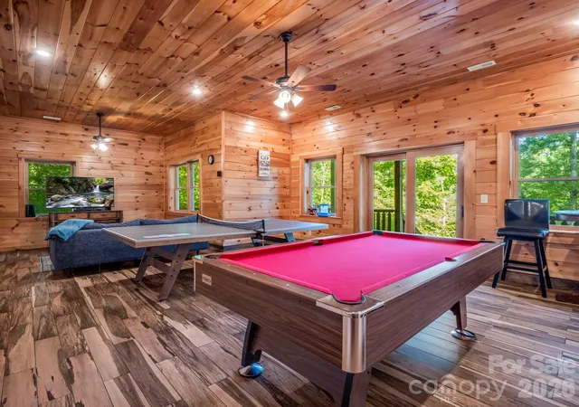 3rd image of 1029 Rainbow Cir, Lake Lure, NC 28746 | MLS# 4294592