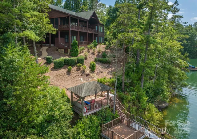 2nd image of 5140 Beech Bluff Dr, Morganton, NC 28655 | MLS# 4295037