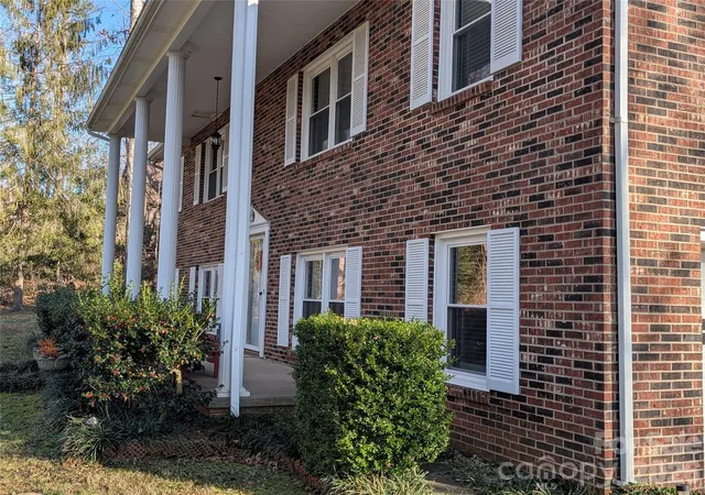 3rd image of 3065 Woodstream Dr, Valdese, NC 28690 | MLS# 4295069