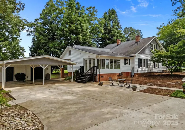 3rd image of 8900 Old Concord Rd, Salisbury, NC 28146 | MLS# 4295325