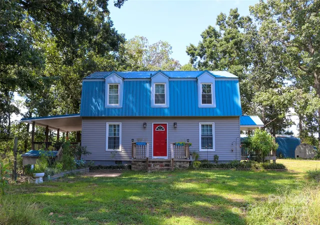 Photo 2 of Single family home for sale at 368 Gaddy Farm Rd, Mount Gilead, NC 27306 | MLS# 4296067 | Listing updated on 2026-04-19