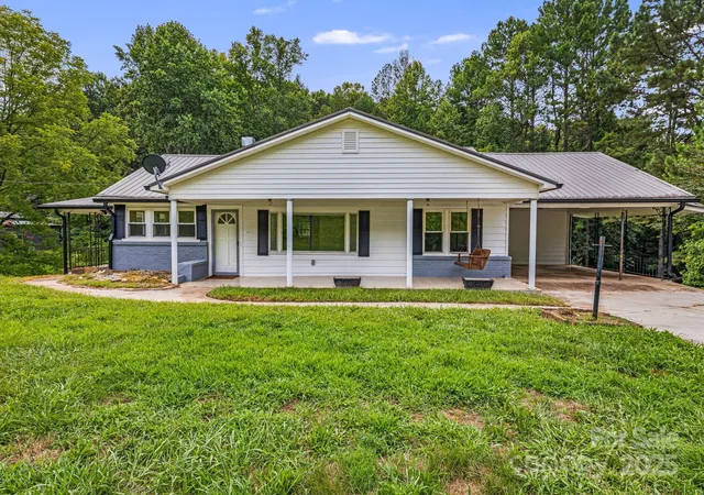 Homes for sale in Marion, NC | 8171 Sugar Hill Rd, Marion, NC 28752 | MLS# 4296295