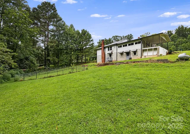Homes for sale in Marion, NC | 8171 Sugar Hill Rd, Marion, NC 28752 | MLS# 4296295