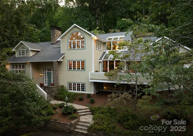 Photo 2 of Mansion for sale at 52 Robinhood Rd, Asheville, NC 28804 | MLS# 4297019 | Listing updated on 2026-07-30