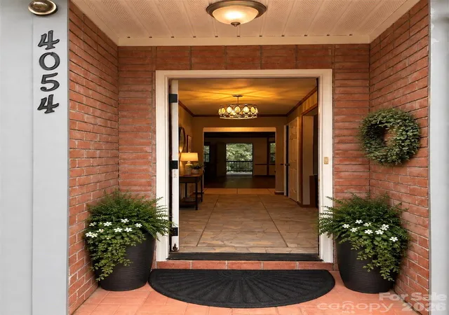 Photo 3 of Single family home for sale at 4054 Belle Meade Cir, Belmont, NC 28012 | MLS# 4297161 | Listing updated on 2026-10-04