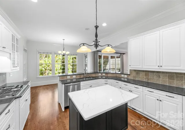 Photo 2 of Single family home for sale at 8928 Heydon Hall Cir, Charlotte, NC 28210 | MLS# 4297775 | Listing updated on 2026-09-20
