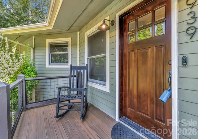 Photo 1 of Single family home for sale at 939 Morgan Hl Rd, Black Mountain, NC 28711 | MLS# 4297863 | Listing updated on 2026-09-14