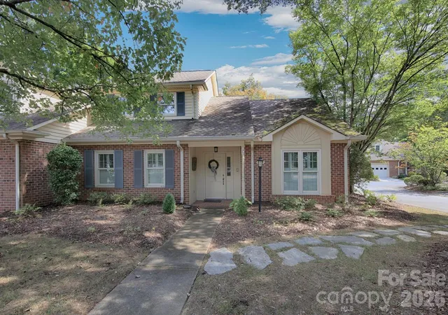 Photo 1 of Townhouse for sale at 783 Union St S, Concord, NC 28025 | MLS# 4298799 | Listing updated on 2026-08-31