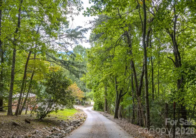 Homes for sale in Black Mountain, NC | 452 Cragmont Rd, Black Mountain, NC 28711 | MLS# 4299091