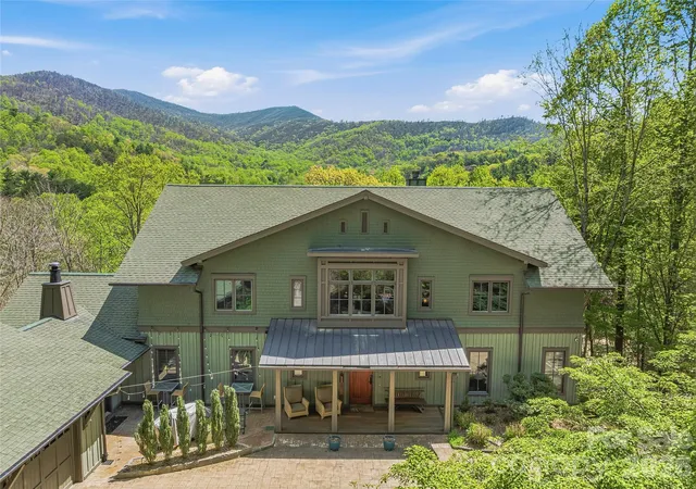 Homes for sale in Weaverville, NC | 39 Oxbow Xing, Weaverville, NC 28787 | MLS# 4299156