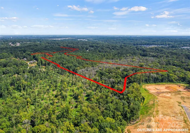 5th image of 000 Roanoke Dr, Fort Mill, SC 29715 | MLS# 4299175