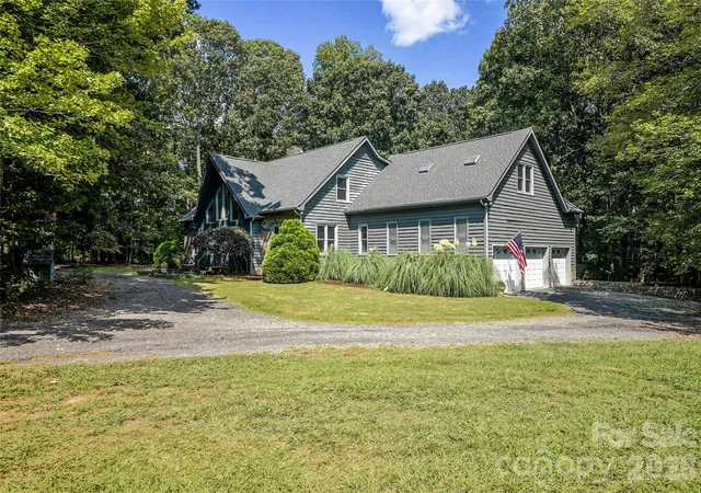 Photo 2 of Single family home for sale at 1115 John Short Rd, Fort Mill, SC 29707 | MLS# 4300159 | Listing updated on 2026-08-28