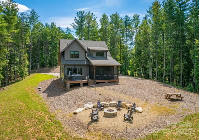 Photo 2 of Single family home for sale at 1370 Saylor Way #8, Nebo, NC 28761 | MLS# 4300345 | Listing updated on 2026-09-14