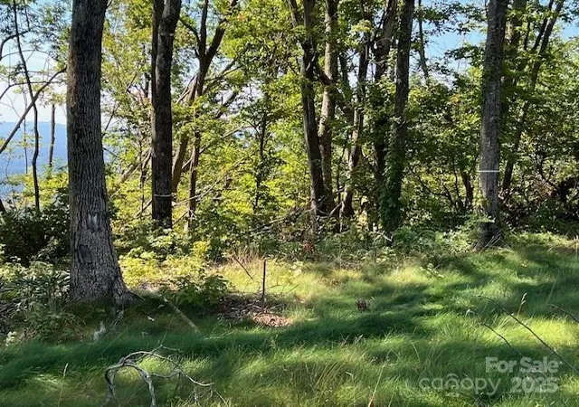 5th image of 462 E Garden Trl #37, Hendersonville, NC 28792 | MLS# 4300459