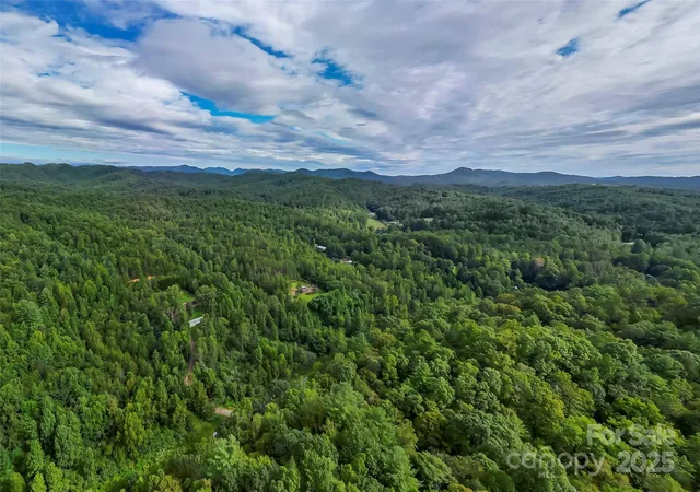 2nd image of 2636 Cheraw Rd, Lenoir, NC 28645 | MLS# 4301005