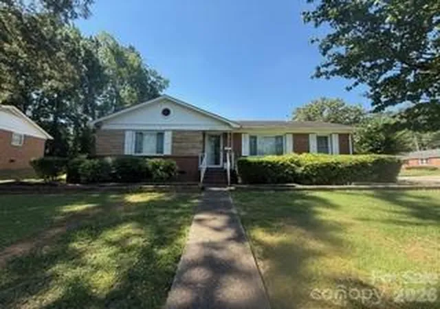 1st image of 2855 Fordwood Dr, Charlotte, NC 28208 | MLS# 4302329