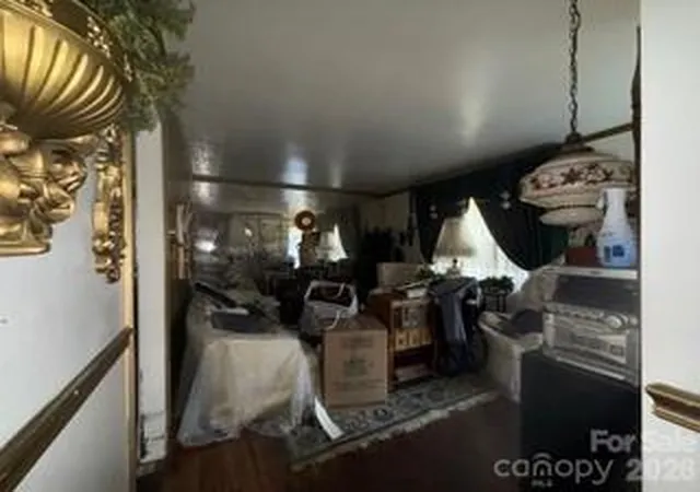 3rd image of 2855 Fordwood Dr, Charlotte, NC 28208 | MLS# 4302329
