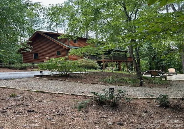Homes for sale in Nebo, NC | 106 Lake Terrace Dr, Nebo, NC 28761 | MLS# 4302571