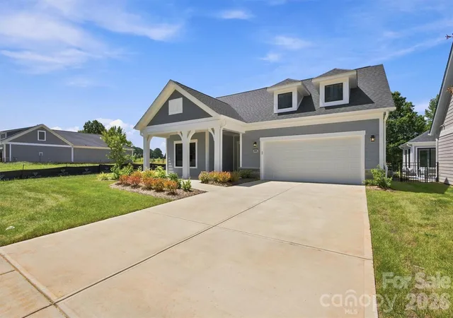 Photo 2 of Single family home for sale at 3048 Five Creek Rd, Charlotte, NC 28213 | MLS# 4302614 | Listing updated on 2026-10-06