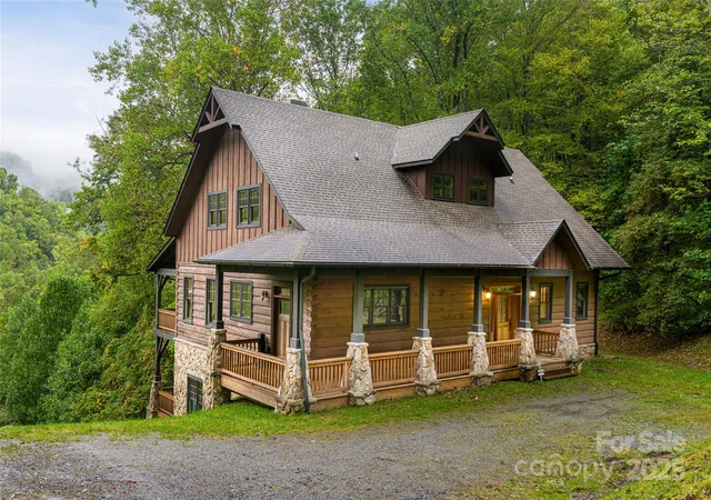 Photo 1 of Single family home for sale at 635 Whisper Mountain Dr, Leicester, NC 28748 | MLS# 4302796 | Listing updated on 2026-09-03