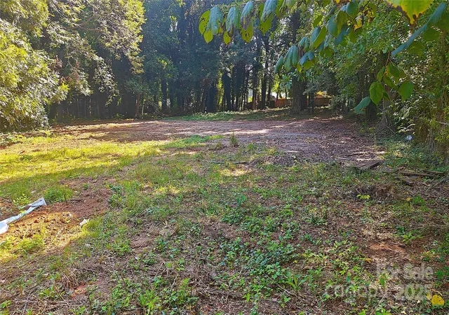 4th image of 2217 Eastway Dr, Charlotte, NC 28205 | MLS# 4302907