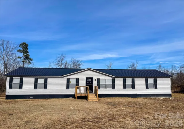 Photo 2 of Single family home for sale at 2976 Stephens Rd, Bethune, SC 29009 | MLS# 4303848 | Listing updated on 2026-10-02
