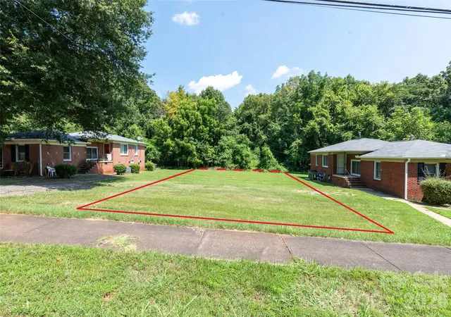 Photo 1 of Land for sale at 3108 Capitol Dr, Charlotte, NC 28208 | MLS# 4303929 | Listing updated on 2026-09-15