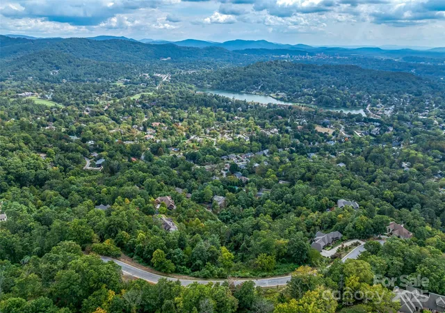 26th image of 147 Senator Reynolds Rd, Asheville, NC 28804 | MLS# 4303977