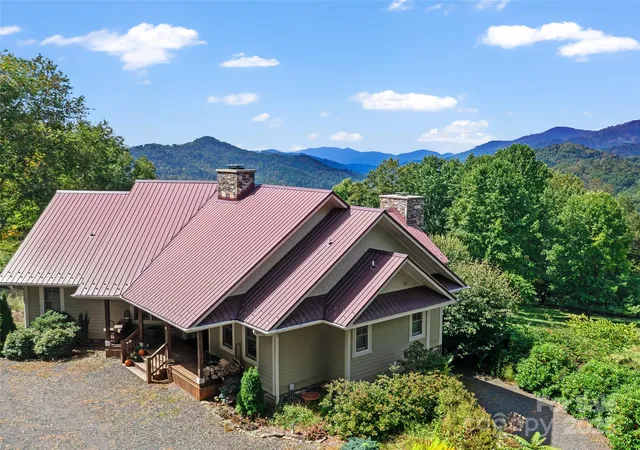 Homes for sale in Bakersville, NC | 1992 Green Creek Rd, Bakersville, NC 28705 | MLS# 4304426