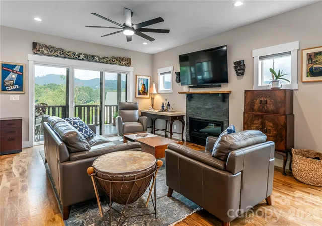 3rd image of 79 Culvern St, Asheville, NC 28804 | MLS# 4304485