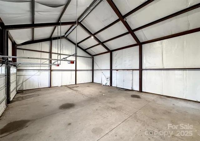 Photo 5 of Single family home for sale at 284 Cutting Edge Dr, Sylva, NC 28779 | MLS# 4304958 | Listing updated on 2026-08-27