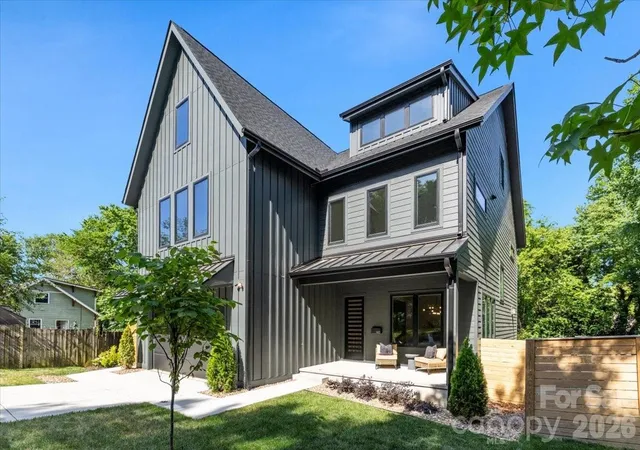 3rd image of 1613 Umstead St, Charlotte, NC 28205 | MLS# 4305021