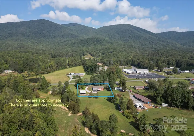 Photo 2 of Single family home for sale at 5325 Us 70 Hwy W, Marion, NC 28752 | MLS# 4305207 | Listing updated on 2026-03-31
