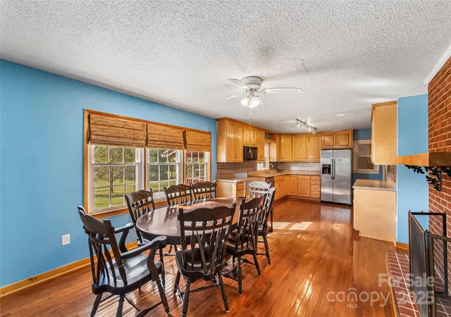 Photo 5 of Single family home for sale at 5325 US 70 Hwy W, Marion, NC 28752 | MLS# 4305207 | Listing updated on 2026-03-31