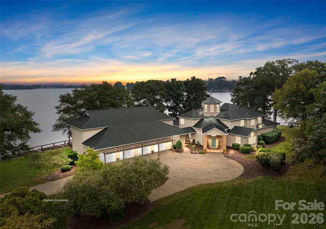 1st image of 1890 Yacht Club Dr, Denver, NC 28037 | MLS# 4305437