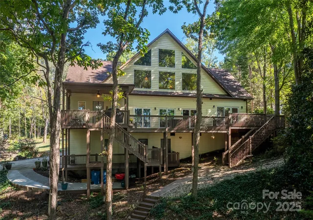 Photo 3 of Single family home for sale at 316 Players Ridge Rd #18, Hickory, NC 28601 | MLS# 4305590 | Listing updated on 2026-08-14