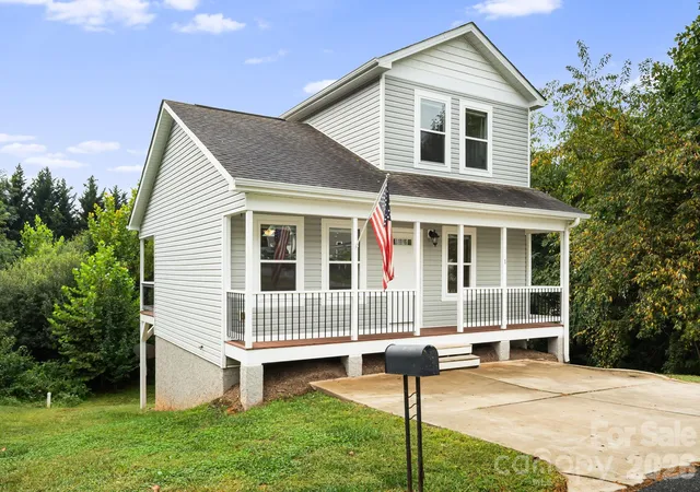 2nd image of 1 Red Clover Dr, Candler, NC 28715 | MLS# 4305641