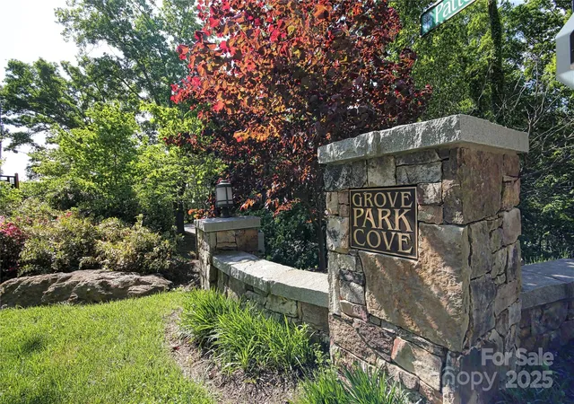 2nd image of 68 Wolfebridge Ln #16, Asheville, NC 28804 | MLS# 4305892