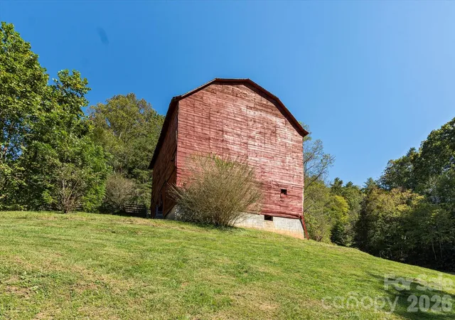Photo 41 of Single family home for sale at 1623 Ammons Branch Rd, Marshall, NC 28753 | MLS# 4307032 | Listing updated on 2026-10-17