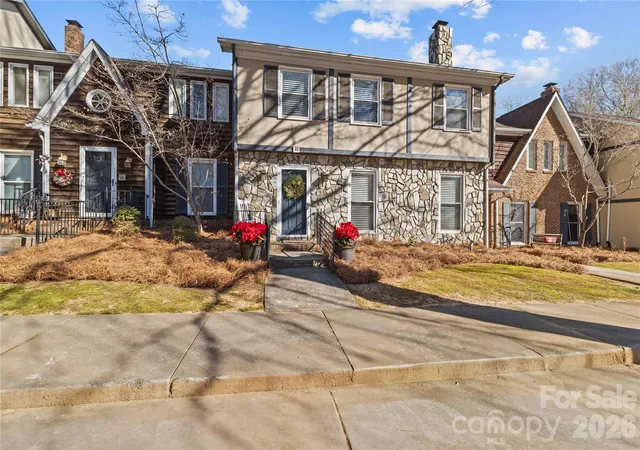 2nd image of 2502 Round Table Dr, Monroe, NC 28110